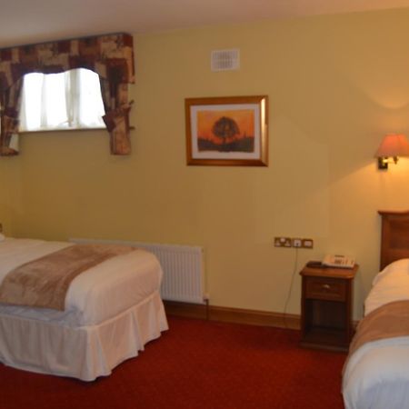 The Anglers Rest Hotel Headford Extérieur photo