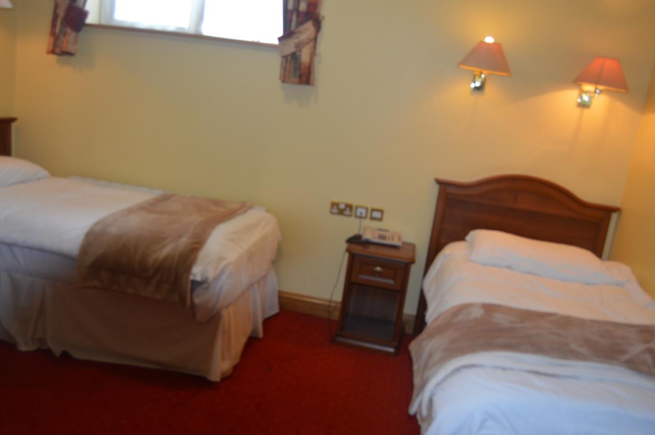 The Anglers Rest Hotel Headford Extérieur photo